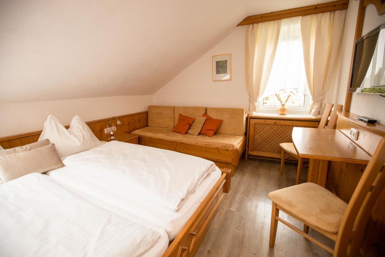 Pension Knoll Schörfling Esterno foto